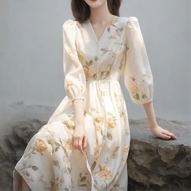 เดรสยาวปานกลางพิมพ์ลายดอกไม้ ค - Midi Skirt Floral บทวิจารณ์และราคา